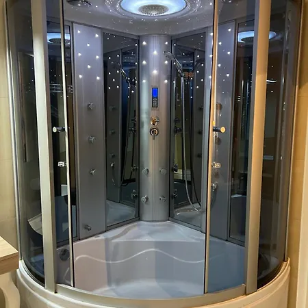 Miluar Relais - - Vanvitelli Naples