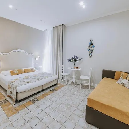 Miluar Relais - - Vanvitelli Alojamento de Acomodação e Pequeno-almoço 4*