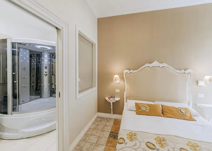 Miluar Relais - - Vanvitelli Nápoles