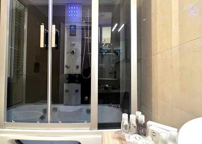 Miluar Relais - - Vanvitelli 4* 나폴리